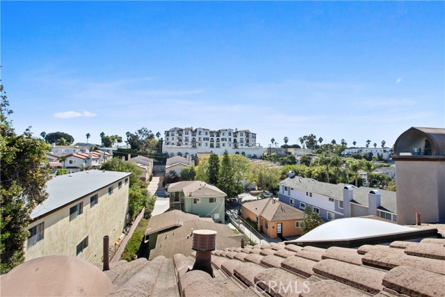 Rooftop deck