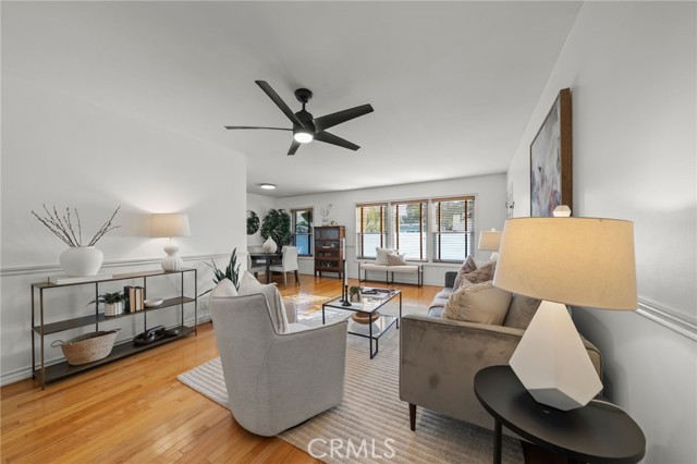 Detail Gallery Image 6 of 24 For 2027 E Appleton #1,  Long Beach,  CA 90803 - 2 Beds | 2 Baths