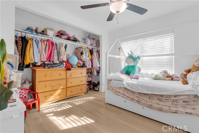 Detail Gallery Image 26 of 51 For 9888 Trinity, Oak Hills,  CA 92344 - 6 Beds | 2 Baths