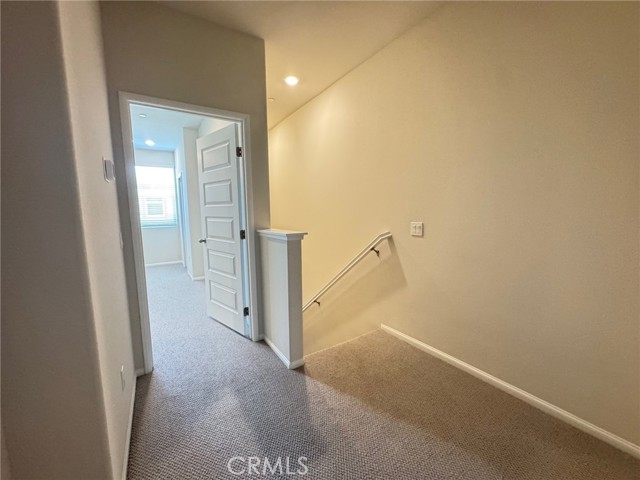 1440 stratus Drive, Pomona CA: https://media.crmls.org/medias/b7d91370-3ec2-4c03-b36a-4770577e6a02.jpg