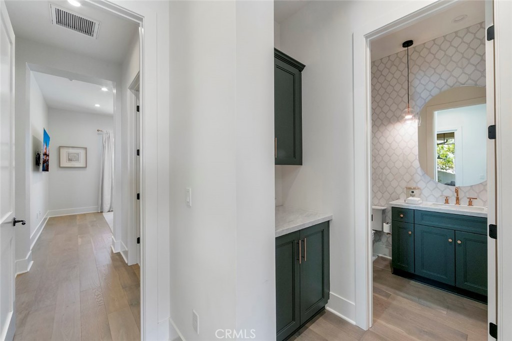 MLS #OC26132164 image #29