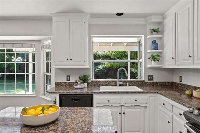 Detail Gallery Image 19 of 42 For 735 Silverado Estates Ct, Chico,  CA 95973 - 4 Beds | 2 Baths