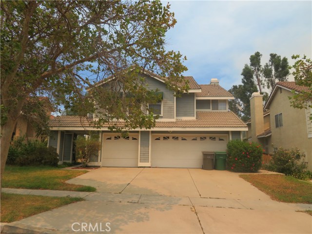 2875 Amber Dr, Corona, CA 92882