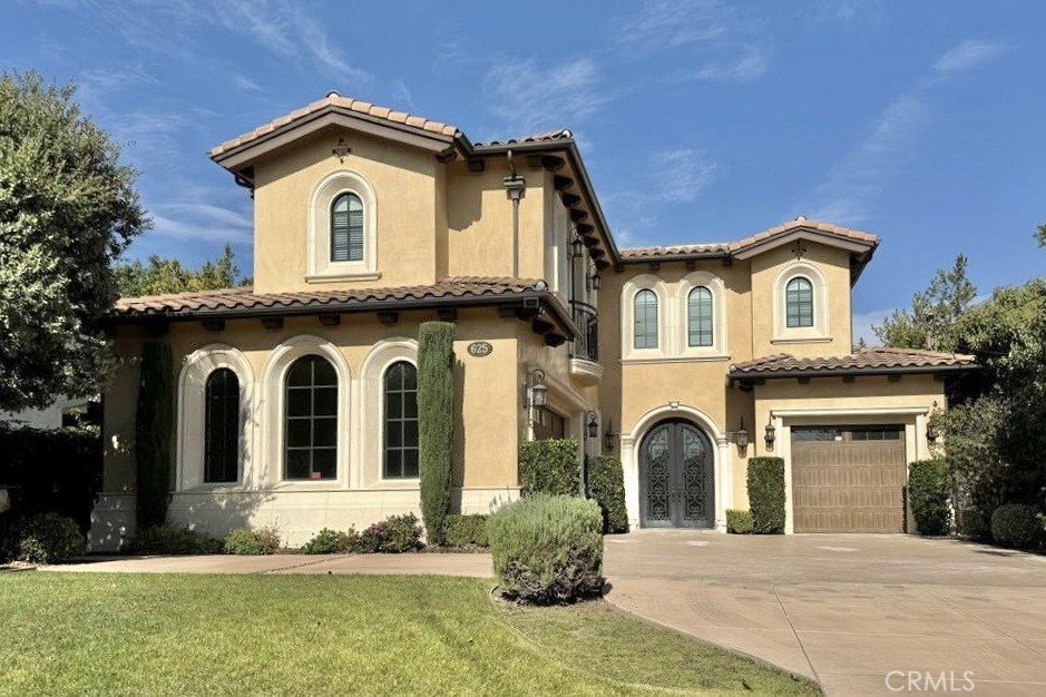 625 W Camino Real Avenue