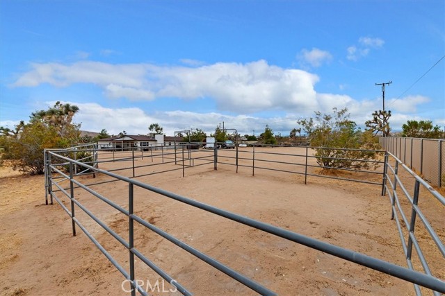 Detail Gallery Image 31 of 36 For 58676 Sunflower Dr, Yucca Valley,  CA 92284 - 3 Beds | 2 Baths