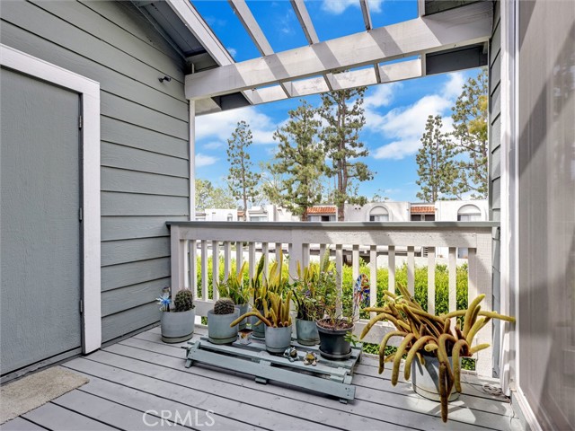 Image 19 of 49 For 12109 Sylvan River 131