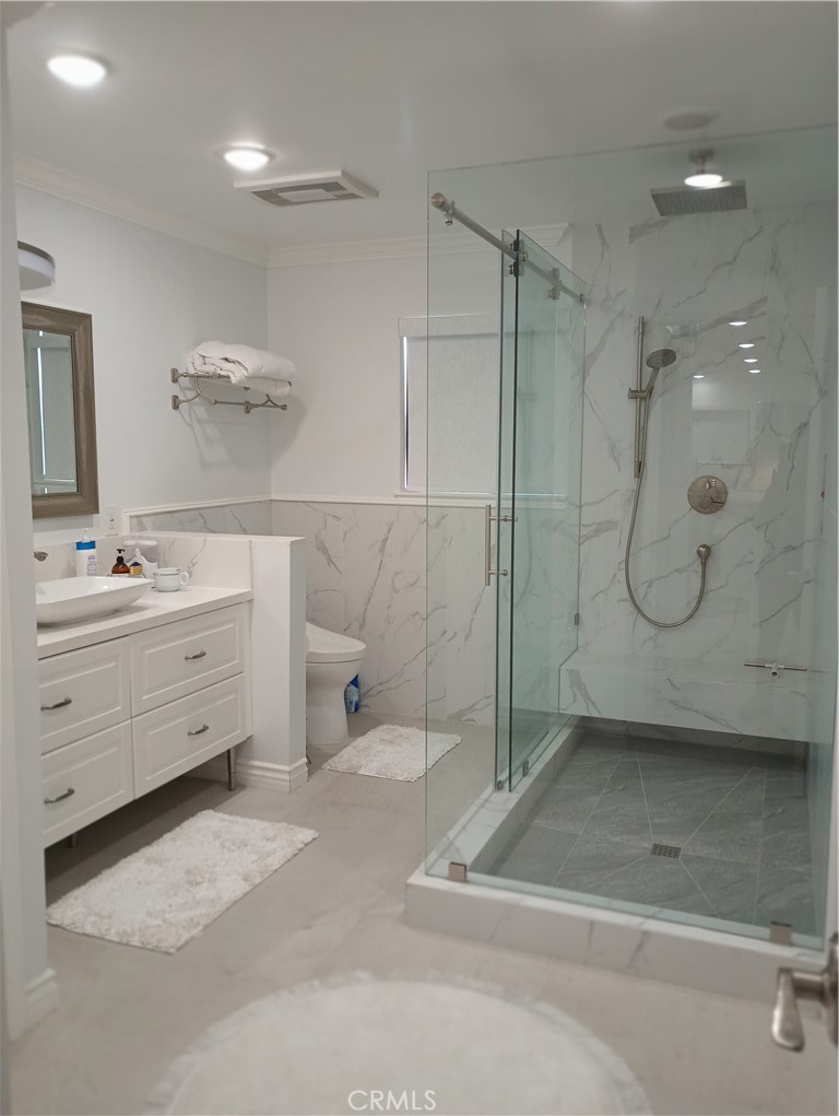 MLS #OC25222453 image #17