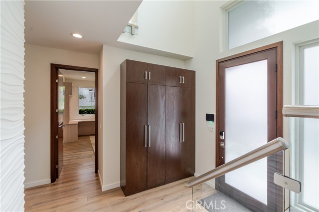 Detail Gallery Image 21 of 72 For 500 N Lucia Ave, Redondo Beach,  CA 90277 - 4 Beds | 5 Baths