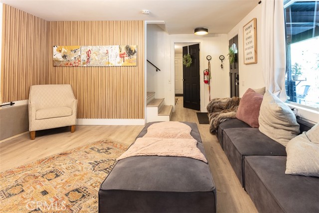 Detail Gallery Image 30 of 33 For 220 Oak Dr., Lake Arrowhead,  CA 92352 - 3 Beds | 2 Baths