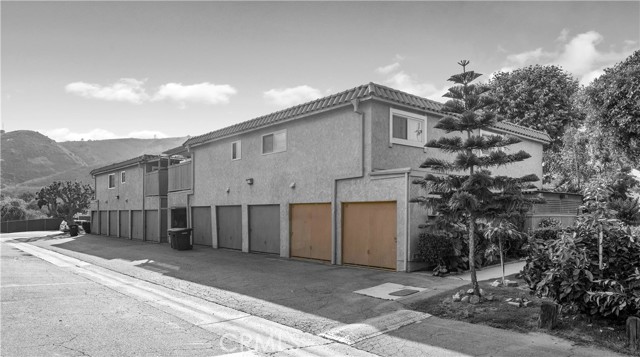 26422 Paseo Carmel, San Juan Capistrano CA: https://media.crmls.org/medias/b7deb45f-7551-4f01-99a2-292b3db6e6e9.jpg
