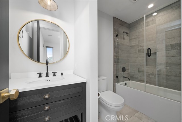 303 12th Street, Huntington Beach CA: https://media.crmls.org/medias/b7df0d41-d922-41f6-b5b3-9dd7e907ba63.jpg