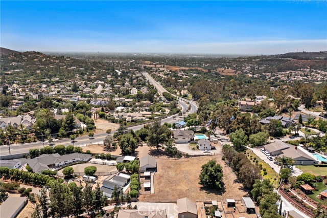 Detail Gallery Image 4 of 68 For 7603 E Santiago Canyon Rd, Orange,  CA 92869 - 4 Beds | 2/1 Baths