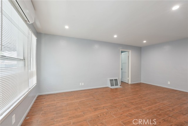 Detail Gallery Image 6 of 20 For 5334 Cleon #1,  North Hollywood,  CA 91601 - 2 Beds | 1 Baths