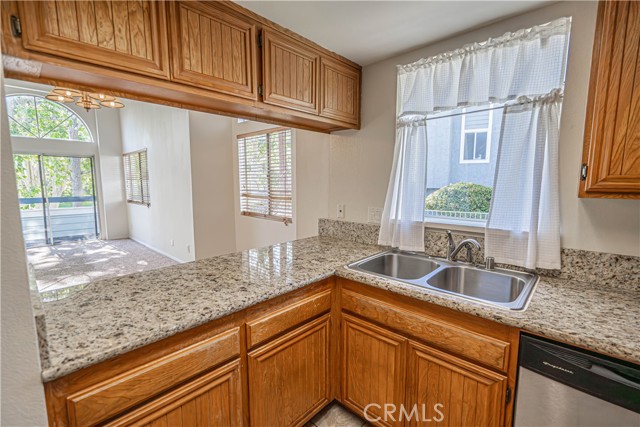 Detail Gallery Image 17 of 42 For 26854 Claudette #728,  Canyon Country,  CA 91351 - 3 Beds | 2 Baths