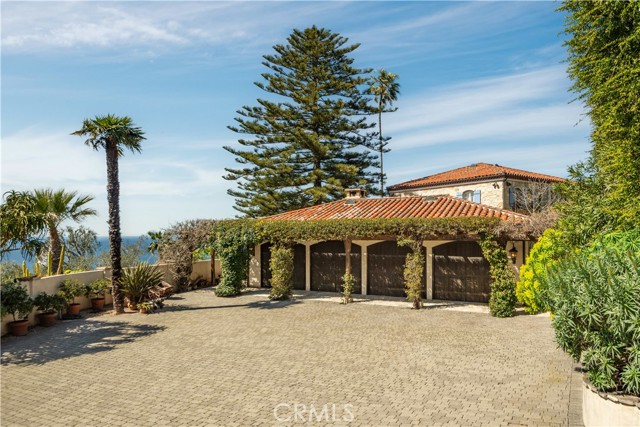 Detail Gallery Image 25 of 26 For 1412 Lower Paseo La Cresta, Palos Verdes Estates,  CA 90274 - 4 Beds | 5/3 Baths