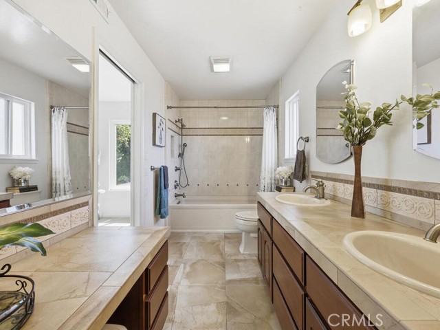 Detail Gallery Image 32 of 48 For 24741 Calle El Toro Grande, Lake Forest,  CA 92630 - 4 Beds | 3 Baths