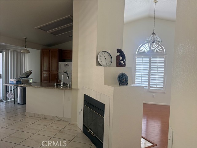 Detail Gallery Image 10 of 28 For 416 S Tamarisk Ave, Rialto,  CA 92376 - 4 Beds | 2 Baths
