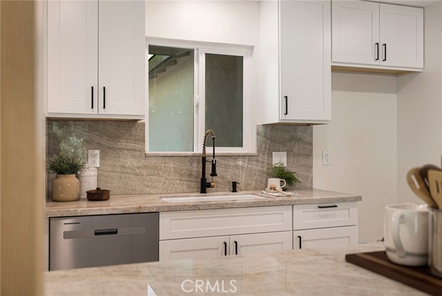 Detail Gallery Image 9 of 62 For 1482 Hawthorne Ave, Chico,  CA 95926 - 3 Beds | 2 Baths