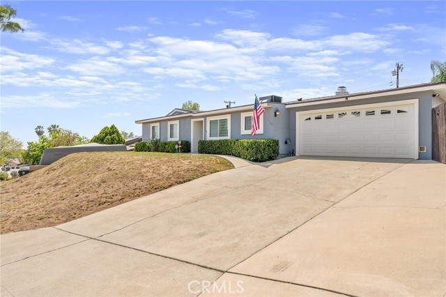 5634 Mckinley Avenue, San Bernardino CA: https://media.crmls.org/medias/b7e1b13c-601f-4a9b-99c3-275de545dd96.jpg