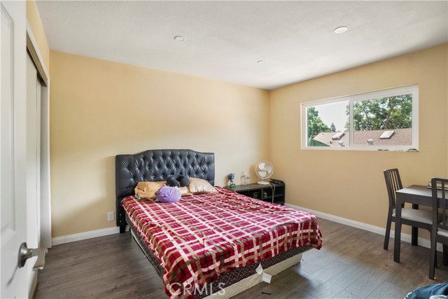1003 W Myrtle Street, Santa Ana CA: https://media.crmls.org/medias/b7e1c54d-0680-4691-83c3-af526ff2dbd5.jpg