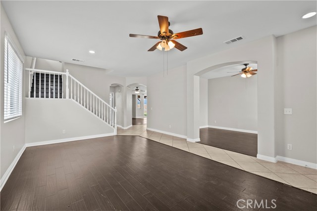 Detail Gallery Image 6 of 42 For 5741 Spice, Lancaster,  CA 93536 - 3 Beds | 2 Baths