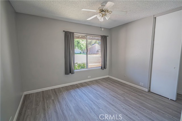 25688 Dorado Drive, Valencia CA: https://media.crmls.org/medias/b7e39ec1-2209-44ee-92ab-f39333087982.jpg