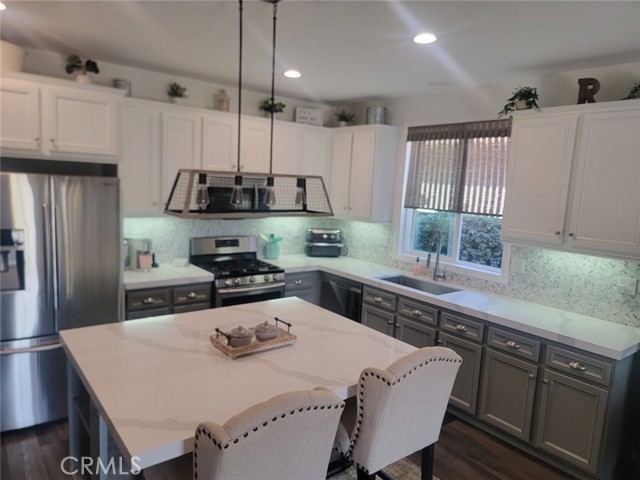7819 Hagen Circle, Hemet CA: https://media.crmls.org/medias/b7e42e9e-a541-45b3-916c-7fe15b96bcd0.jpg