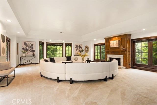 Detail Gallery Image 3 of 30 For 4437 Balboa Ave, Encino,  CA 91316 - 6 Beds | 7 Baths