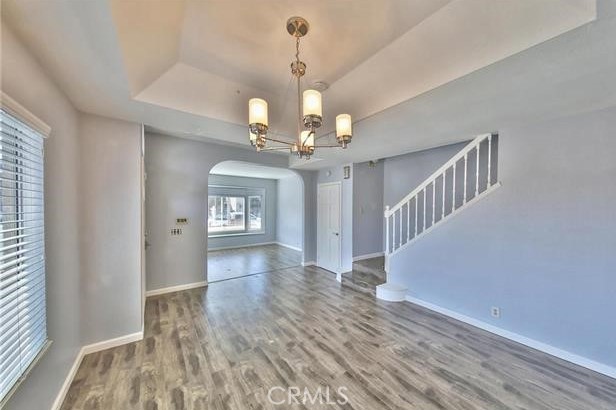 202 10th Street, Huntington Beach CA: https://media.crmls.org/medias/b7e45d7f-60e2-41be-b4aa-87bd86cc6318.jpg