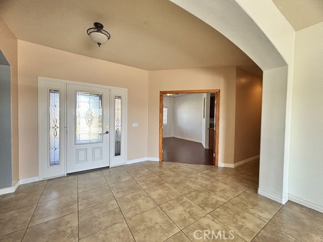 Detail Gallery Image 8 of 73 For 26663 Red Coach Ln, Helendale,  CA 92342 - 4 Beds | 2/1 Baths