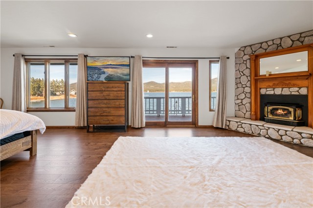 Detail Gallery Image 41 of 66 For 478 Lakeview Court Ct, Big Bear Lake,  CA 92315 - 5 Beds | 3/1 Baths