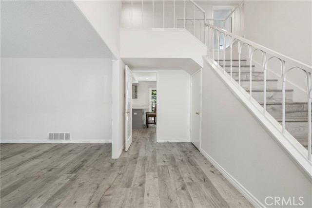 Detail Gallery Image 6 of 36 For 42 Verde Vista Dr, Thousand Oaks,  CA 91360 - 4 Beds | 3 Baths