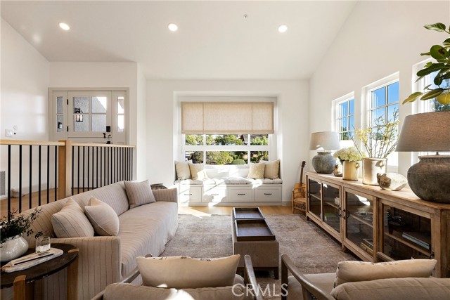 Detail Gallery Image 7 of 64 For 501 Calle Luego, San Clemente,  CA 92673 - 4 Beds | 3 Baths