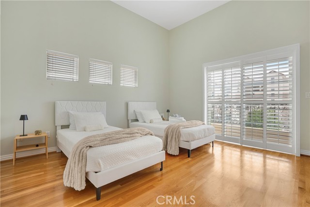 10623 Moorpark Street, 1 photo 24