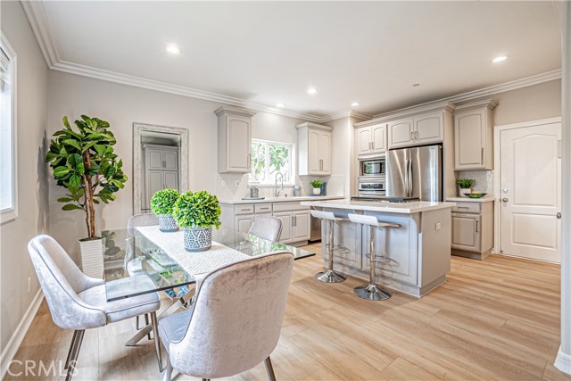 2018 Manhattan Beach Boulevard, Redondo Beach, California 90278, 4 Bedrooms Bedrooms, ,3 BathroomsBathrooms,Residential,Sold,Manhattan Beach,SB23091899