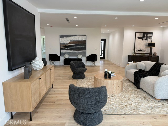 MLS #SR25237084 image #7