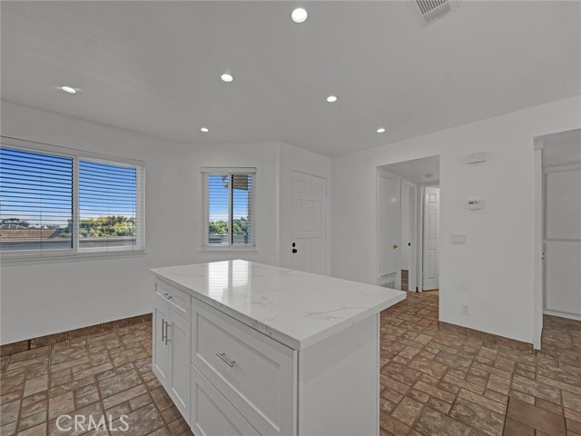 Detail Gallery Image 16 of 29 For 630 Island View Cir, Port Hueneme,  CA 93041 - 2 Beds | 2 Baths