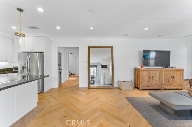 74 Cactus Flower, Irvine CA: https://media.crmls.org/medias/b7e7a87a-d6e6-420c-a853-55c43d35a87a.jpg