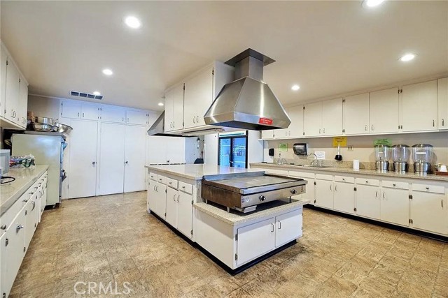 Detail Gallery Image 31 of 41 For 4095 Fruit St #328,  La Verne,  CA 91750 - 2 Beds | 2 Baths