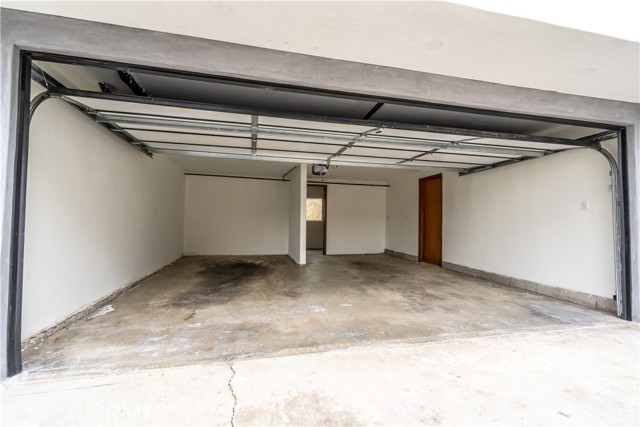 Detail Gallery Image 38 of 73 For 3362 Bellota, Los Angeles,  CA 90027 - 5 Beds | 5 Baths