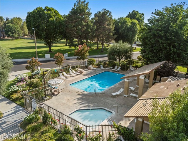 Detail Gallery Image 37 of 41 For 25610 Palma Alta Dr, Valencia,  CA 91355 - 3 Beds | 2 Baths