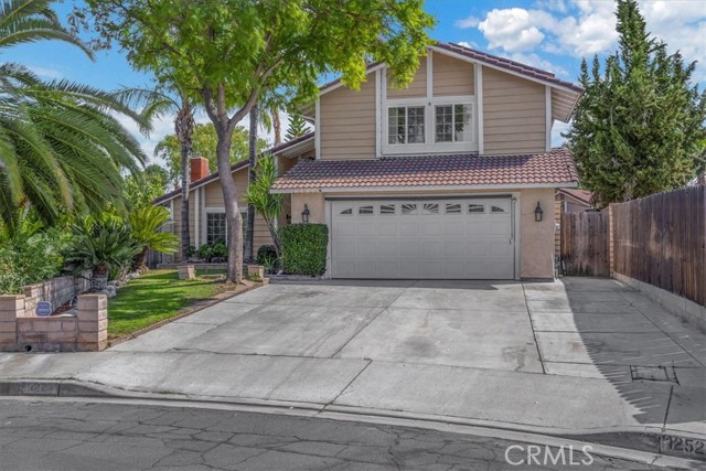 Detail Gallery Image 1 of 1 For 12522 Heartleaf St, Moreno Valley,  CA 92553 - 5 Beds | 2/1 Baths