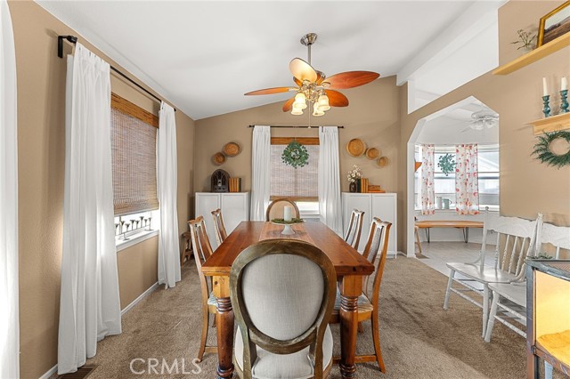 Detail Gallery Image 10 of 40 For 140 W Pioneer #133,  Redlands,  CA 92374 - 2 Beds | 2 Baths