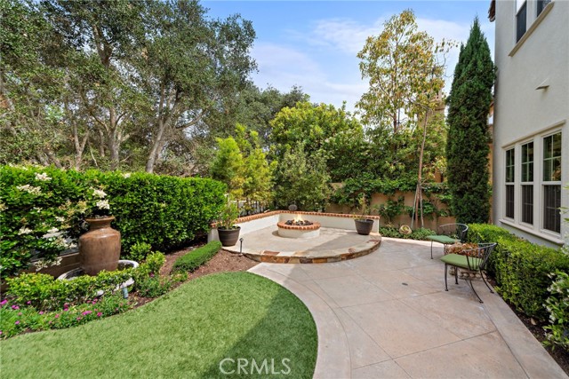 21 Corte Lomas Verdes, San Clemente CA: https://media.crmls.org/medias/b7ebd7b5-7664-4be0-8df7-49f0819c0fd3.jpg