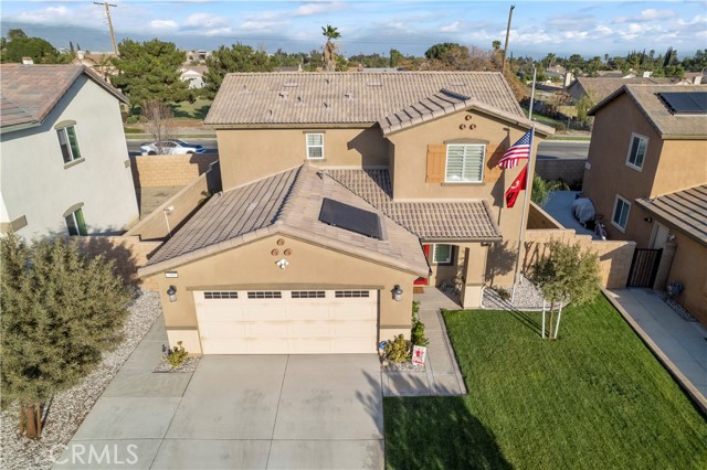 7385 Edgewater Way, Fontana, CA 92336