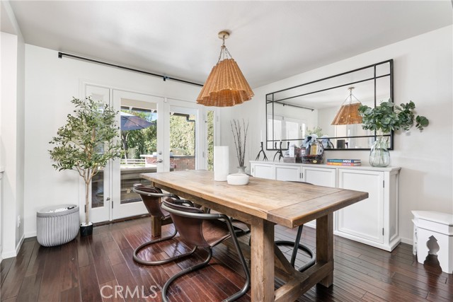 Detail Gallery Image 6 of 22 For 285 Sierks Street, Costa Mesa,  CA 92627 - 5 Beds | 3 Baths