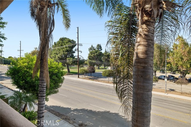 Detail Gallery Image 18 of 18 For 17000 Burbank Bld #301,  Encino,  CA 91316 - 2 Beds | 2 Baths