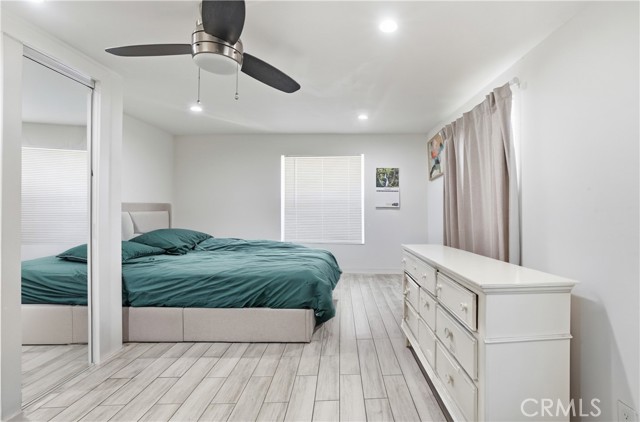 Image 21 of 28 For 8317 Whittier