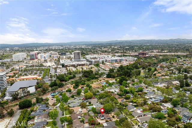 Detail Gallery Image 40 of 46 For 2528 French St, Santa Ana,  CA 92706 - 3 Beds | 3 Baths