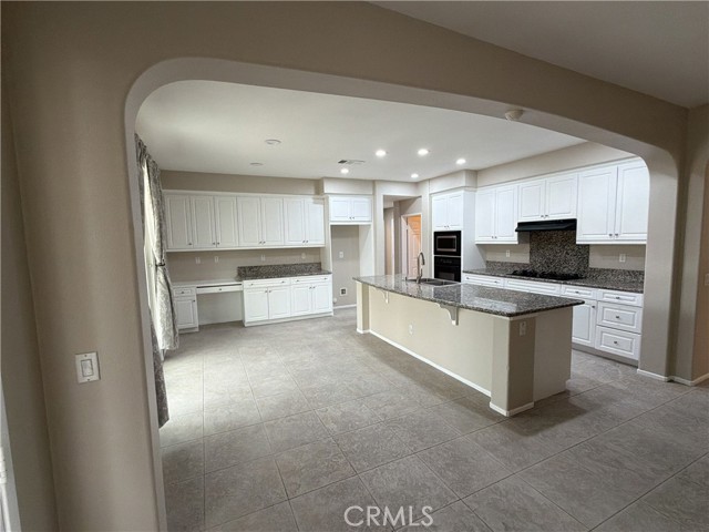 Detail Gallery Image 9 of 33 For 44148 48th St, Lancaster,  CA 93536 - 5 Beds | 3 Baths